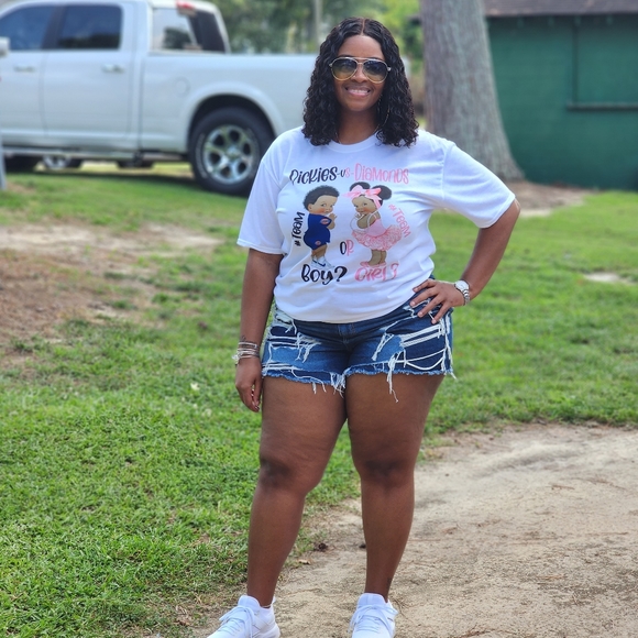 AE Mom Shorts - Picture 1 of 9